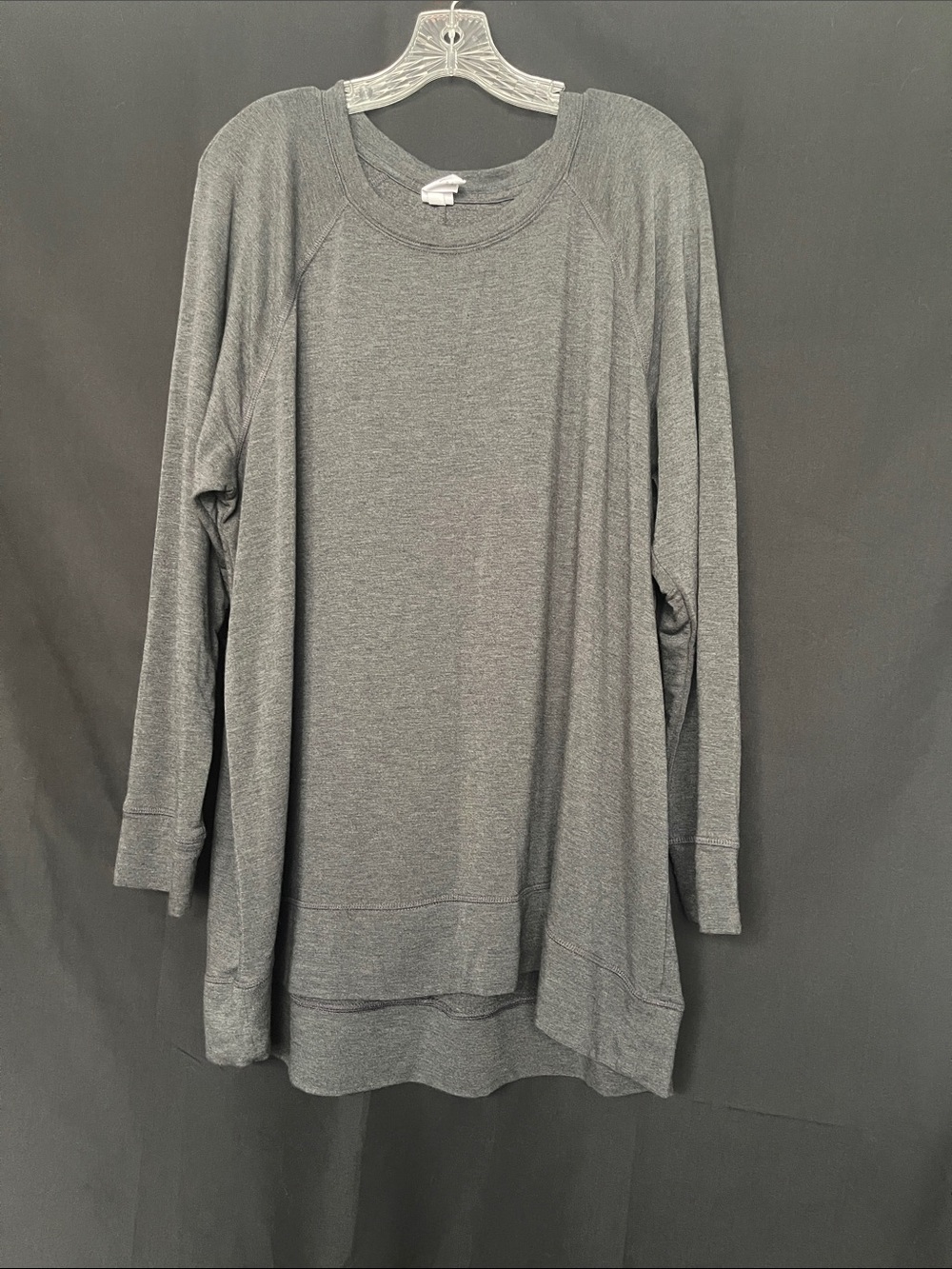 Livi Active Gray Long Sleeve Tunic Top
